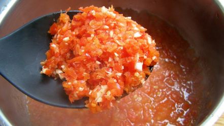 Рецепт заманихи из помидор на зиму аджика