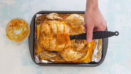 Рецепт запеченной курицы с аджикой и лимоном