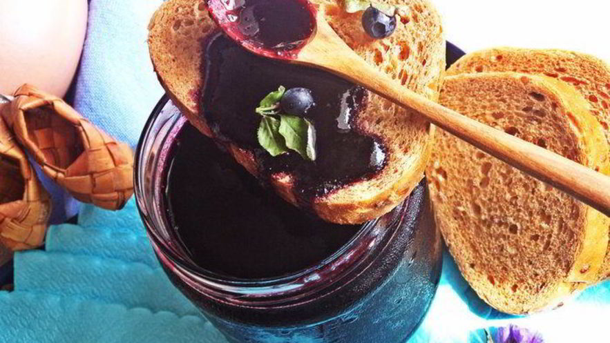 Рецепт черничного джема из духовки