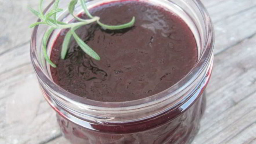 Рецепт джема из ежевики с розмарином