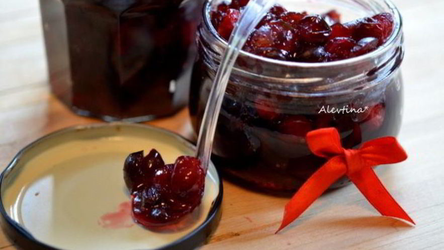 Рецепт клюквенного джема с апельсиновым ликером