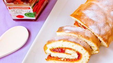 Рецепт швейцарского рулета с малиновым джемом