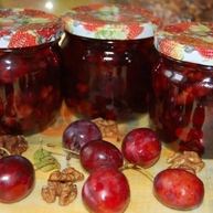 Рецепт Сливового джема с орехами