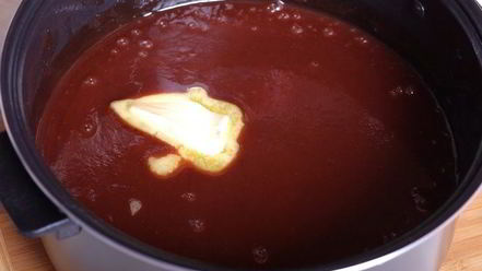 Рецепт сливового джема-соуса с горьким шоколадом