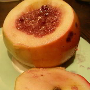 Рецепт Запеченных яблок с клюквенным джемом, кокосом и лимончелло