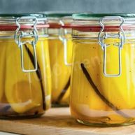 Рецепт Груш с ванилью на зиму