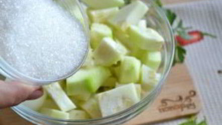 Рецепт кабачков в чесночном соусе на зиму