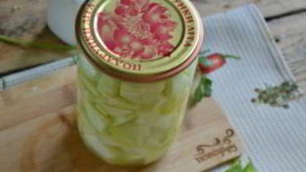 Рецепт кабачков в чесночном соусе на зиму