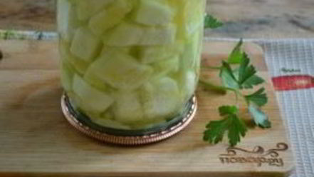 Рецепт кабачков в чесночном соусе на зиму