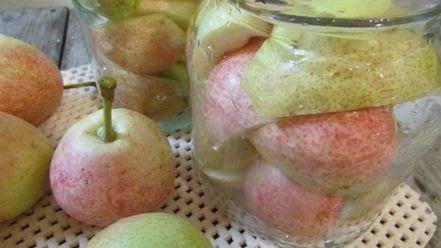 Рецепт компота грушевого с медом