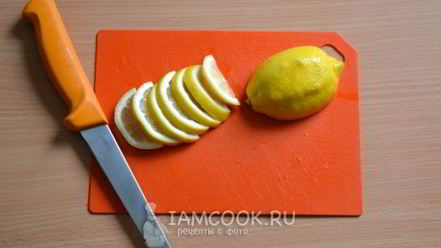 Рецепт компота из абрикосов с лимоном на зиму