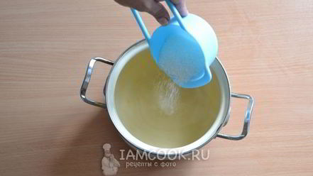 Рецепт компота из абрикосов с лимоном на зиму