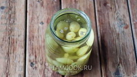 Рецепт компота из белого винограда на зиму