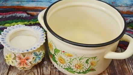 Рецепт компота из черешни с лимоном на зиму