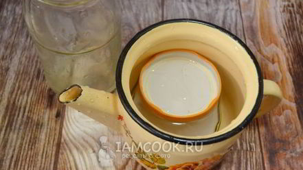 Рецепт компота из черешни с лимоном на зиму