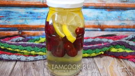 Рецепт компота из черешни с лимоном на зиму