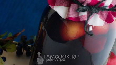 Рецепт компота из черноплодки с яблоками на зиму