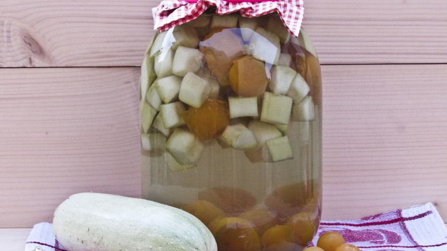 Рецепт компота из кабачков и алычи