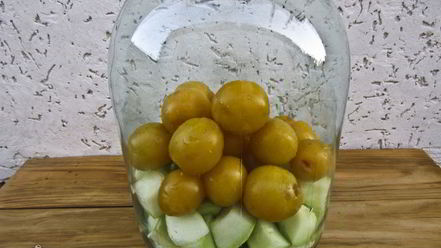 Рецепт компота из кабачков и алычи