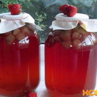 Рецепт Компота из клубники на зиму