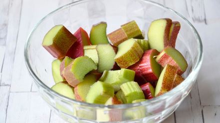 Рецепт компота из ревеня с имбирем и лимоном