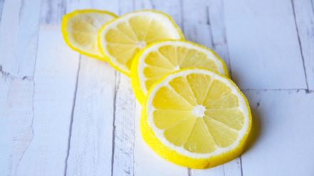 Рецепт компота из ревеня с имбирем и лимоном