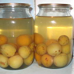 Рецепт Компота из слив с косточками на зиму