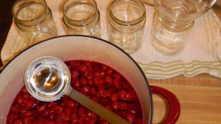 Рецепт компота из вишни на зиму