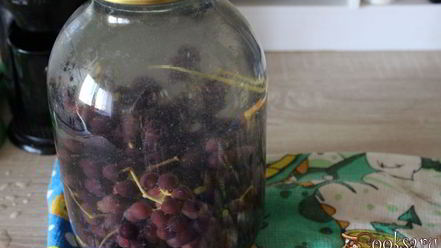 Рецепт виноградного компота на зиму