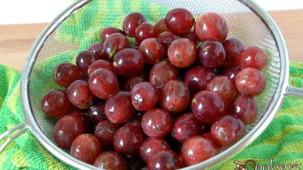 Рецепт ягодного компота на зиму