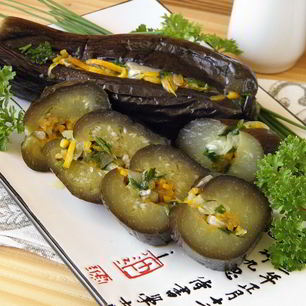 Рецепт Квашенных синеньких с морковкой