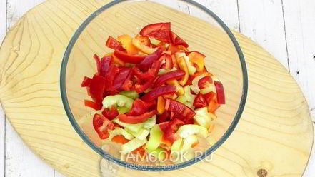 Рецепт лечо из перца, помидоров и лука