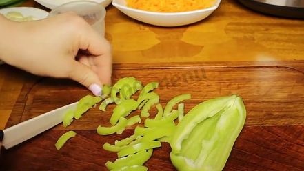 Рецепт лечо в мультиварке на зиму из помидор и моркови