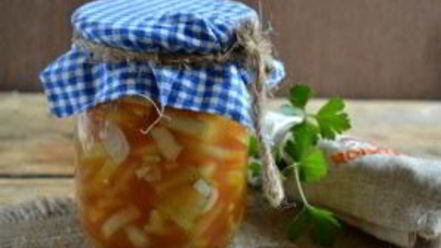 Рецепт лука в томатной заливке на зиму