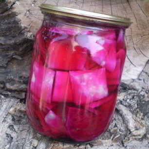 Рецепт Капусты, маринованной кусочками со свеклой