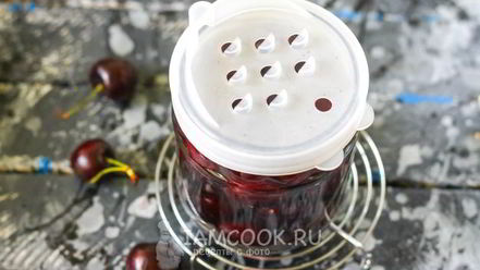 Рецепт маринованной черешни на зиму