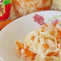 Рецепт Маринованной капусты с луком и морковью