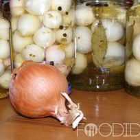 Маринованный лук на зиму
