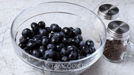 Рецепт маринованного винограда на зиму без стерилизации