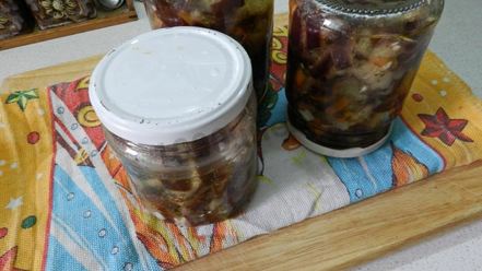 Рецепт маринованных баклажанов с чесноком