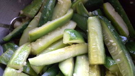 Рецепт маринованных огурцов с горчицей