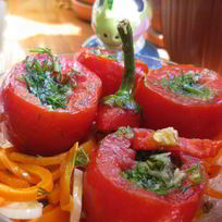 Рецепт Маринованных помидорчиков с морковью Дракоша