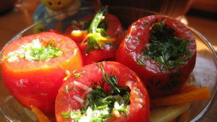 Рецепт маринованных помидорчиков с морковью дракоша