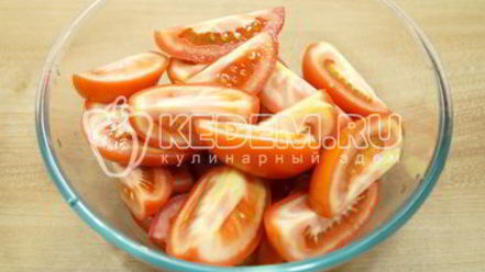 Рецепт маринованных помидоров половинками с болгарским перцем