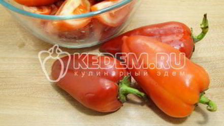 Рецепт маринованных помидоров половинками с болгарским перцем