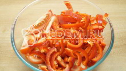 Рецепт маринованных помидоров половинками с болгарским перцем