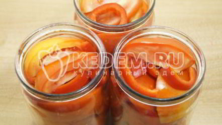 Рецепт маринованных помидоров половинками с болгарским перцем