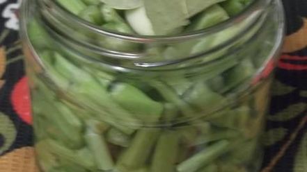 Рецепт маринованных стеблей сельдерея