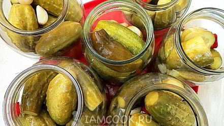 Рецепт огурцов бочковых на зиму в банках