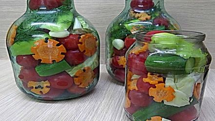 Рецепт овощного ассорти на зиму